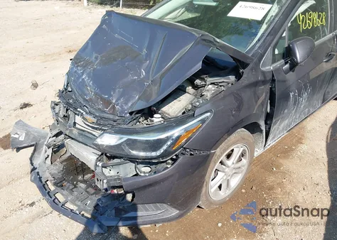 2017 Chevrolet Cruze Lt z USA, uszkodzony, nr VIN 1G1BE5SM6H7226689